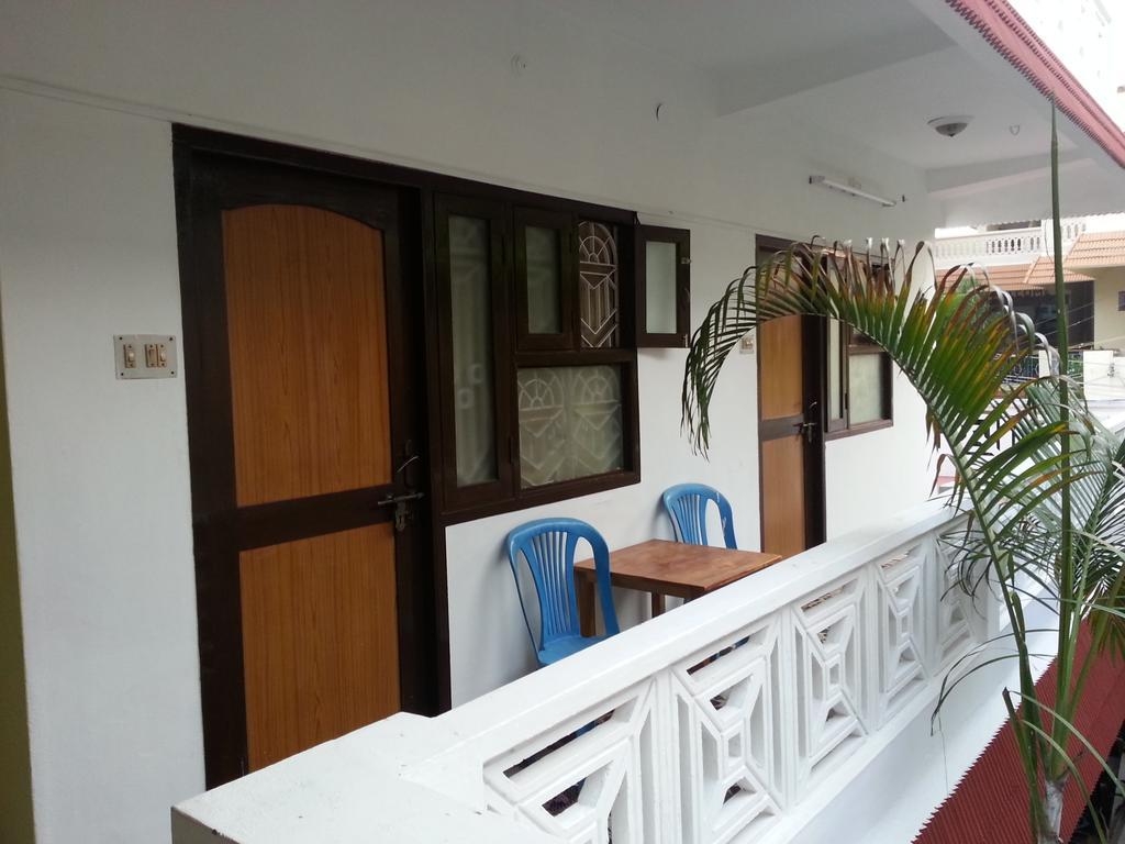Silver Moon Guest House Mahabalipuram Bilik gambar