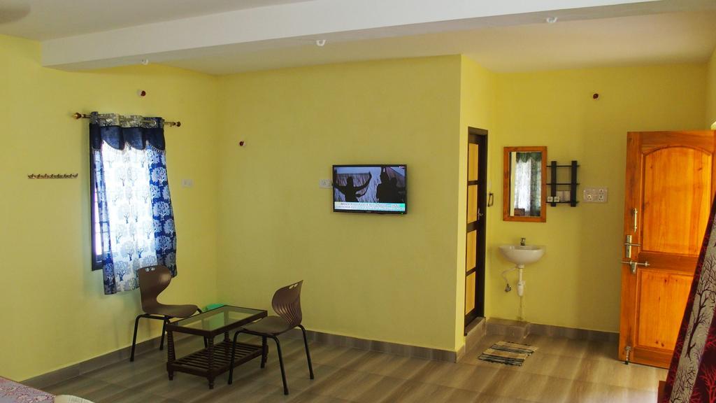 Silver Moon Guest House Mahabalipuram Luaran gambar